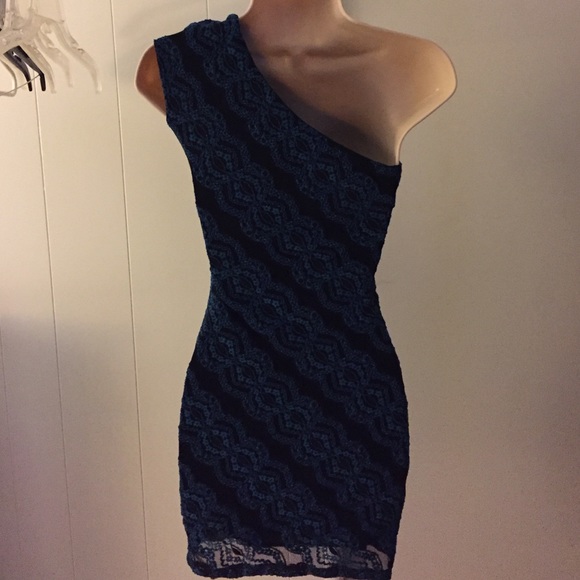 Black/blue Lacy Dress - Picture 2 of 2
