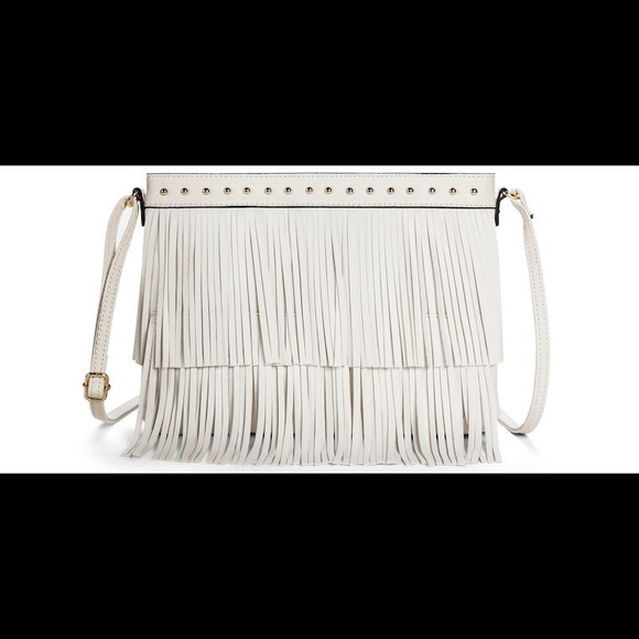 Handbags - NWOT white fringe crossbody bag