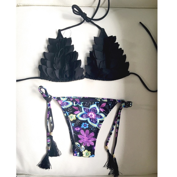 Other - BLACK RUFFLED CHEEKY BRAZILIAN  BIKINI SET SM