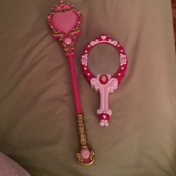 SOLD😀😀PRINCESS WAND / TALKIN MIRROR