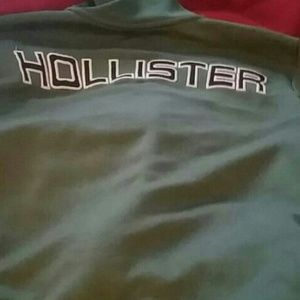 Hollister sweater