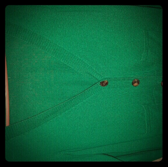 JCP CASHMERE BLEND CARDIGAN.
