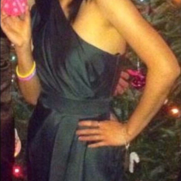 One shoulder dress ❤️