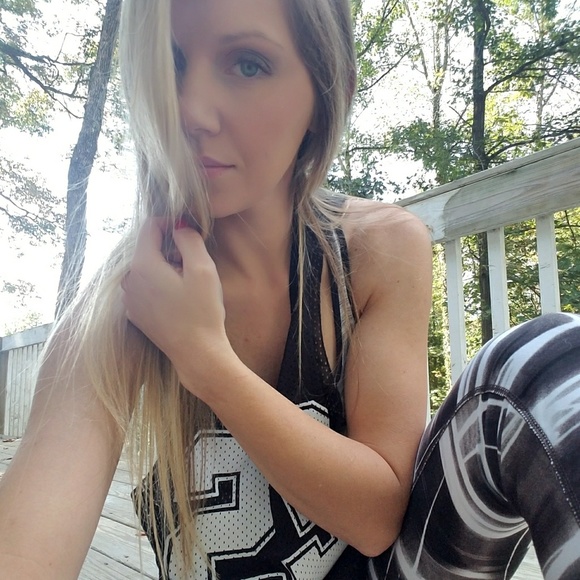 Meet the Posher 😍 - Picture 5 of 7