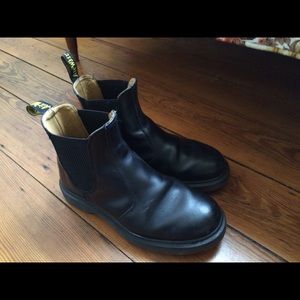 ⚡️Size 7.5 U.S Women's Dr. Martens Chelsea Boots⚡️
