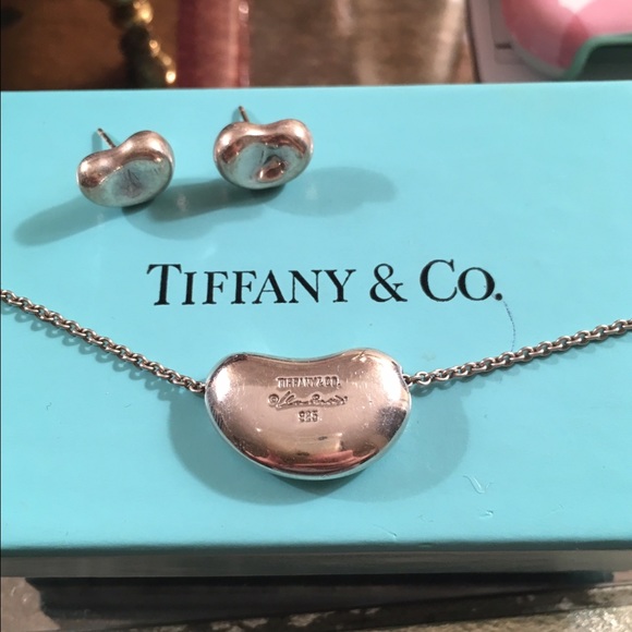 Tiffany & Co. Bean necklace & earrings