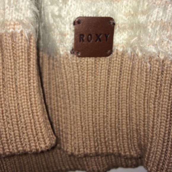 Sweater - Picture 2 of 4