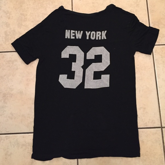 Brandy Melville oversized New York 32 tee