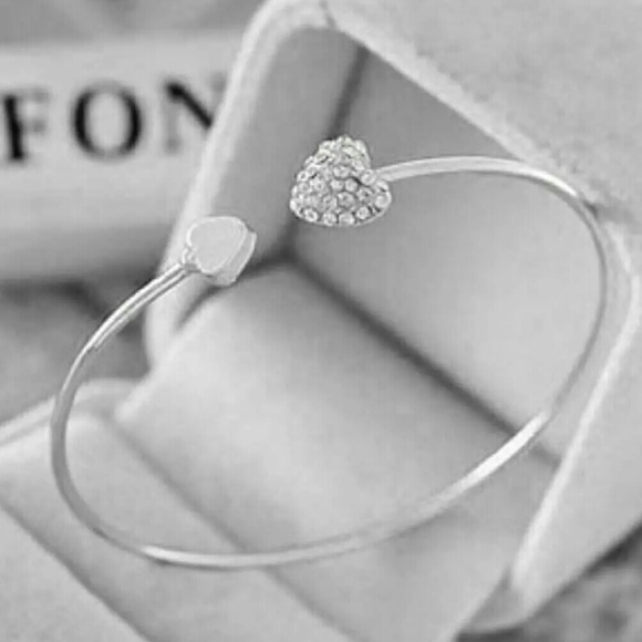 Heart Bangle Cuff Bracelet - Picture 4 of 4