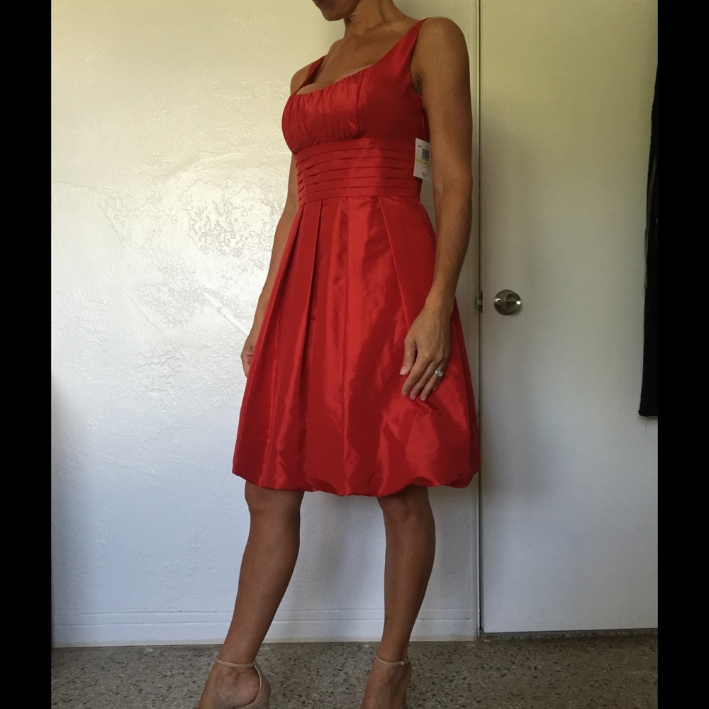Donna Morgan apple red cocktail dress