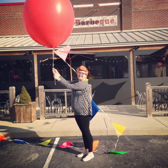 Meet your Posher, Clarissa - Picture 3 of 3