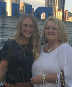 Meet your Posher, Christa