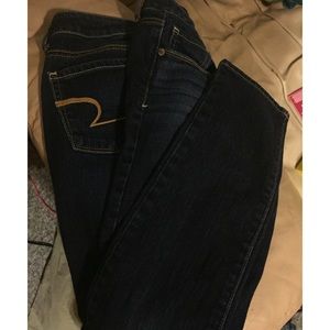 American Eagle Size 2 skinny jeans