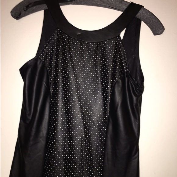 ❤️ Sexy faux leather dress with cut out back - Picture 2 of 3