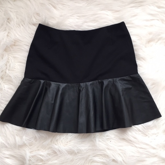 {H&M} Black Faux Leather Peplum Skirt - Picture 2 of 4