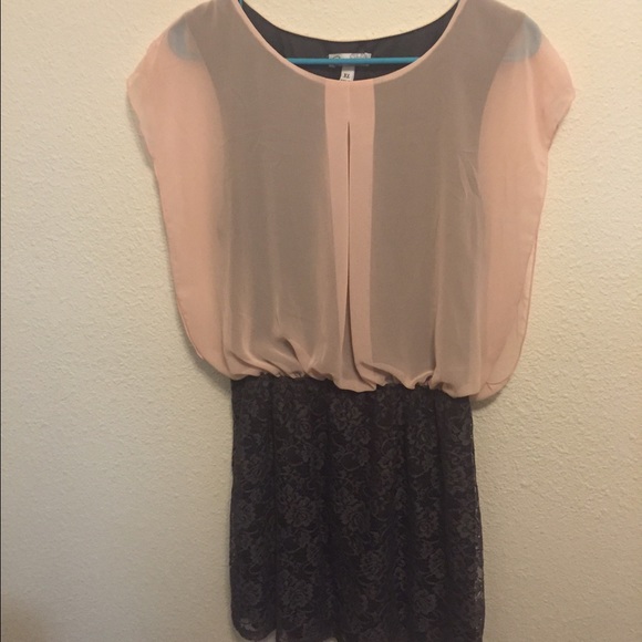 Speechless - XL Gray/Pink dress!