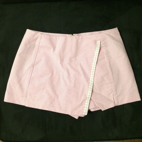Lilly Pulitzer striped skort