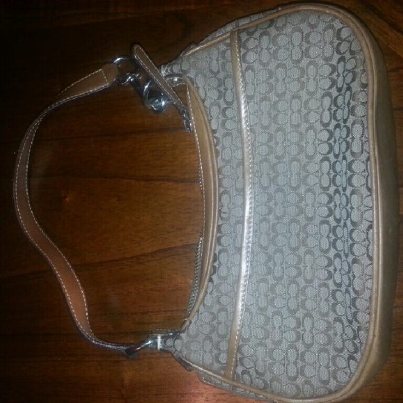 Small authentic coach purse.