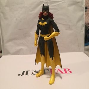 DC Comics Batgirl Action Figure