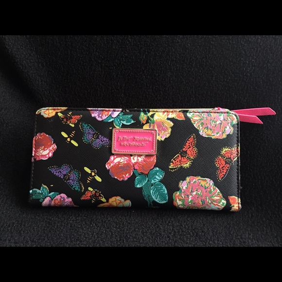New Betsey Johnson Wallet Floral Black