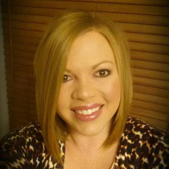 Meet your Posher, Carla