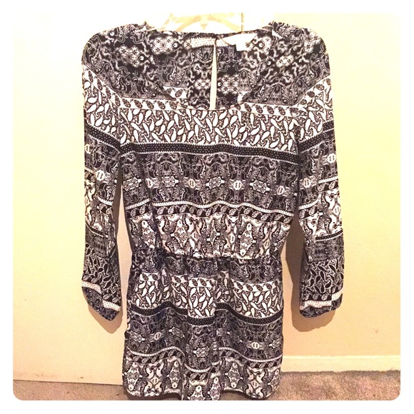 ISO This Black and White Romper Medium - Picture 1 of 3