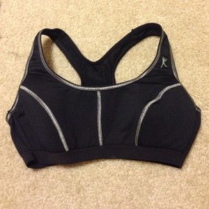 Sports bra