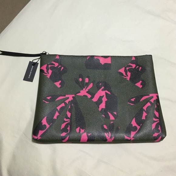 Multi colored clutch! - Picture 1 of 5