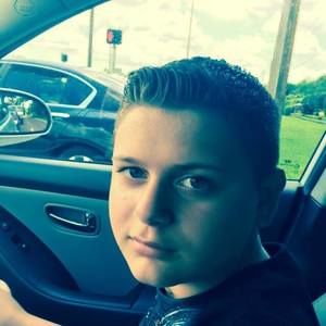 Meet your Posher, Dylan