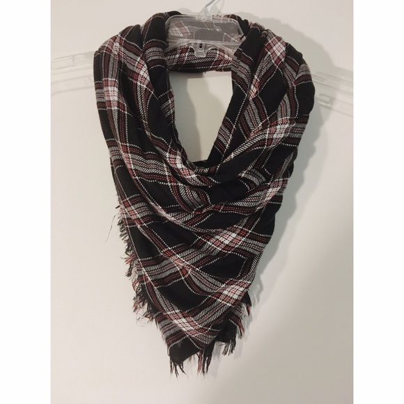 Plaid scarf