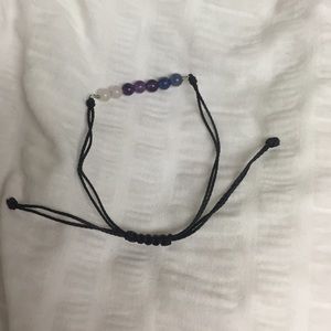 Beaded pull bracelet