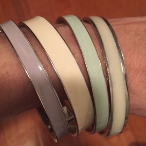 4-piece pastel bangle set metal and enamel
