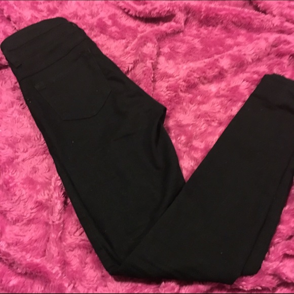 Charlotte Russe skinny high waisted jeans - Picture 2 of 3