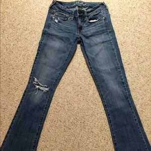 American eagle distressed jeans