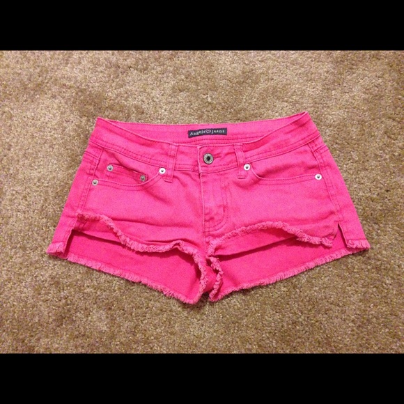 Pink distressed short shorts