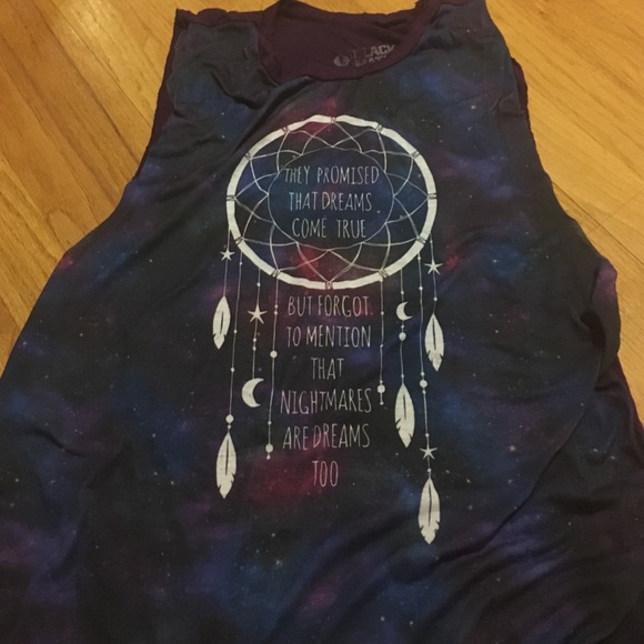 Hot Topic tank