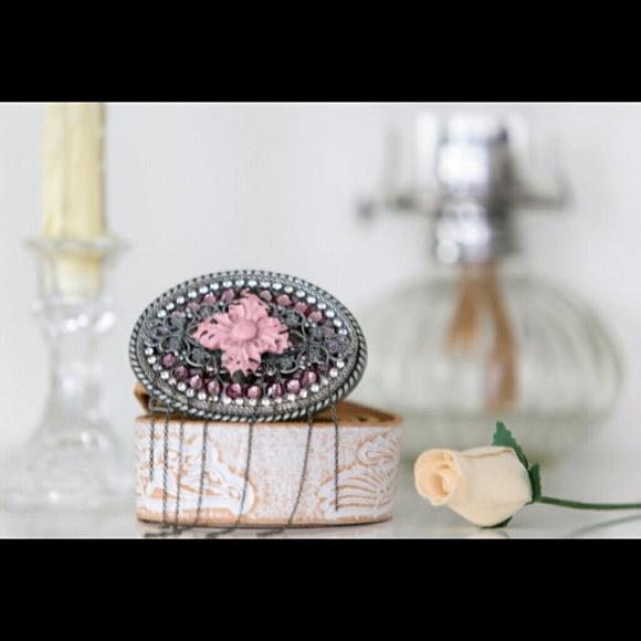 ᴴᵒˢᵗ ᵖⁱᶜᵏ♡ Soft & Romantic ♡