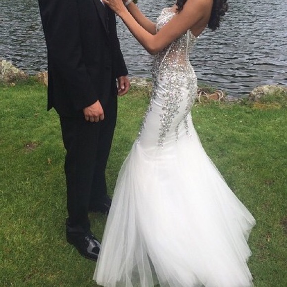 Beautiful, long, strapless Jovani dress - Picture 4 of 4