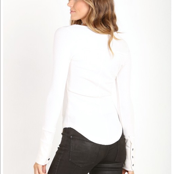 ‼️ SOLD in Bundle ‼️Free People thermal -NWT-small - Picture 2 of 4