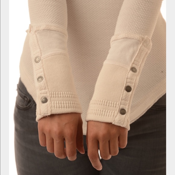 ‼️ SOLD in Bundle ‼️Free People thermal -NWT-small - Picture 3 of 4