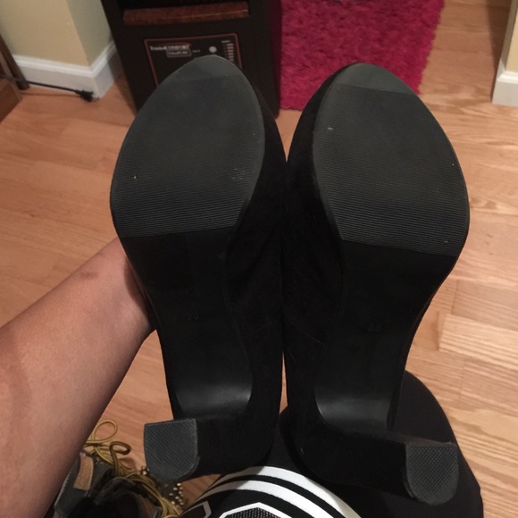 ‼️SOLD‼️ - Picture 3 of 4