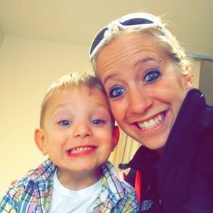 Meet your Posher, Brooke