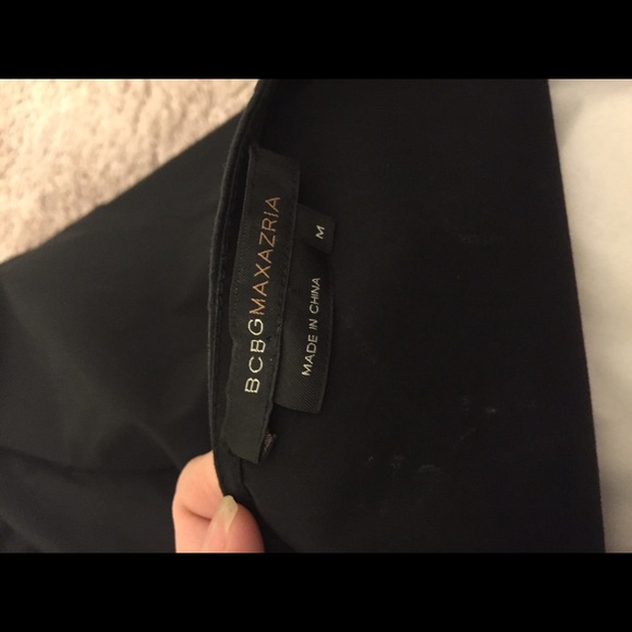 BCBG black Ruffled top - Picture 3 of 4