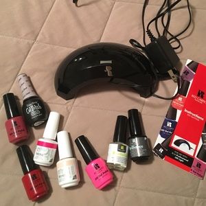 ❤️ON SALE TODAY ONLY❤️Red Carpet Gel Polish kit