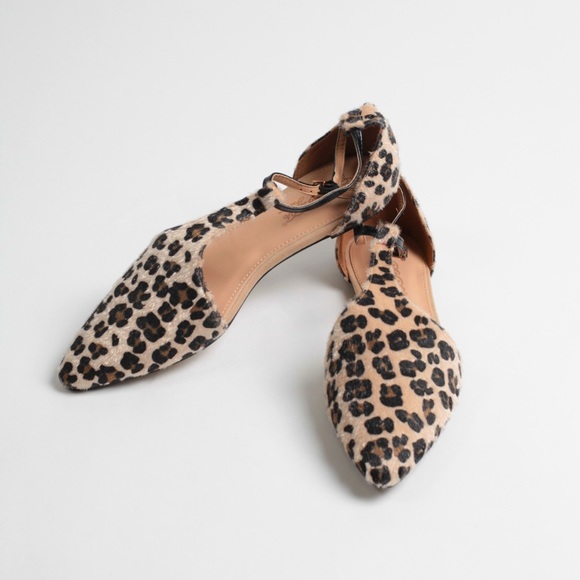 Leopard Animal Print T-Strap Ankle Flats - Picture 3 of 4