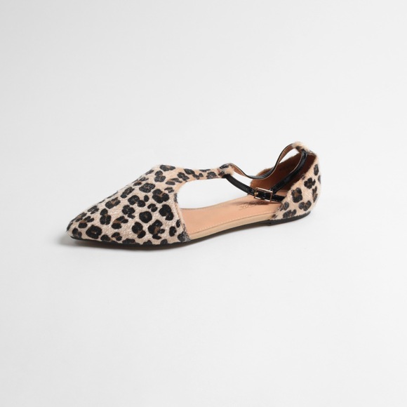 Leopard Animal Print T-Strap Ankle Flats - Picture 4 of 4