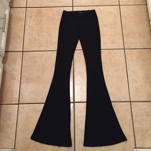 Brandy Melville flare bottom leggings