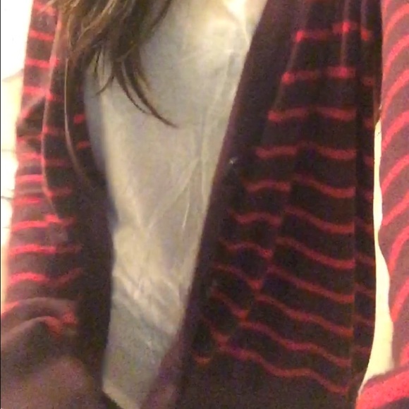 Cardigan - Picture 2 of 2