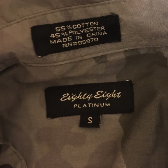 Long sleeve button - Picture 2 of 2