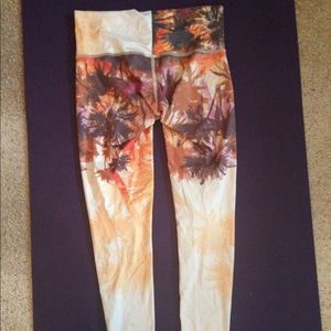 Teeki brand Palm tree leggings